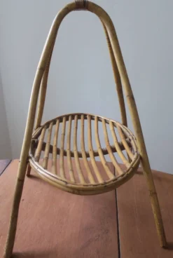 Porte-revues artisanal en bambou du milieu du siècle, années 1960