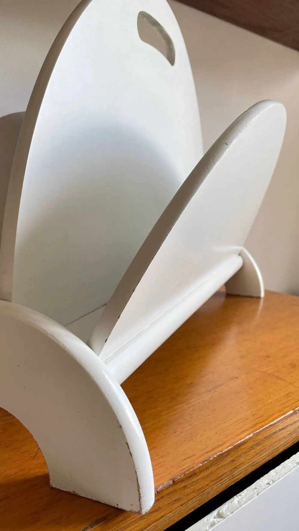 Porte revues blanc design annees 80