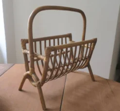 Porte-revues en bambou du milieu du siècle, années 1960