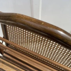 Porte-revues en bois et cannage pieds compas,Cesare Lacca, à années 60