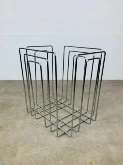Porte-revues en métal chromé par Willy Glaeser pour TMP, années 80