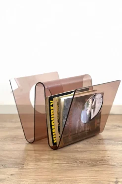 Porte-revues en Plexiglas fumé Michel Dumas