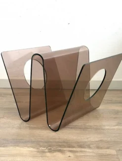 Porte-revues en Plexiglas fumé Michel Dumas