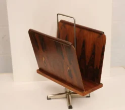 Porte-revues en teck par VAD trevarefabrikk, Norvège, années 1960.