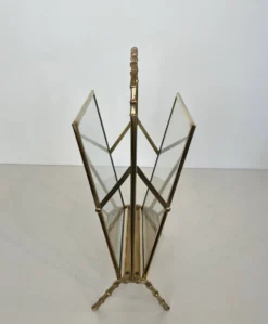 Porte-revues façon faux-bambou en bronze et laiton de la maison Baguès