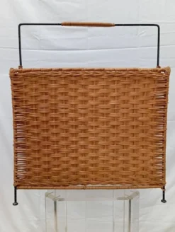 Porte revues rotin armature métal années 50