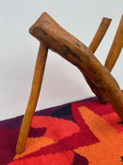 Porte revue style brutaliste bois années 60