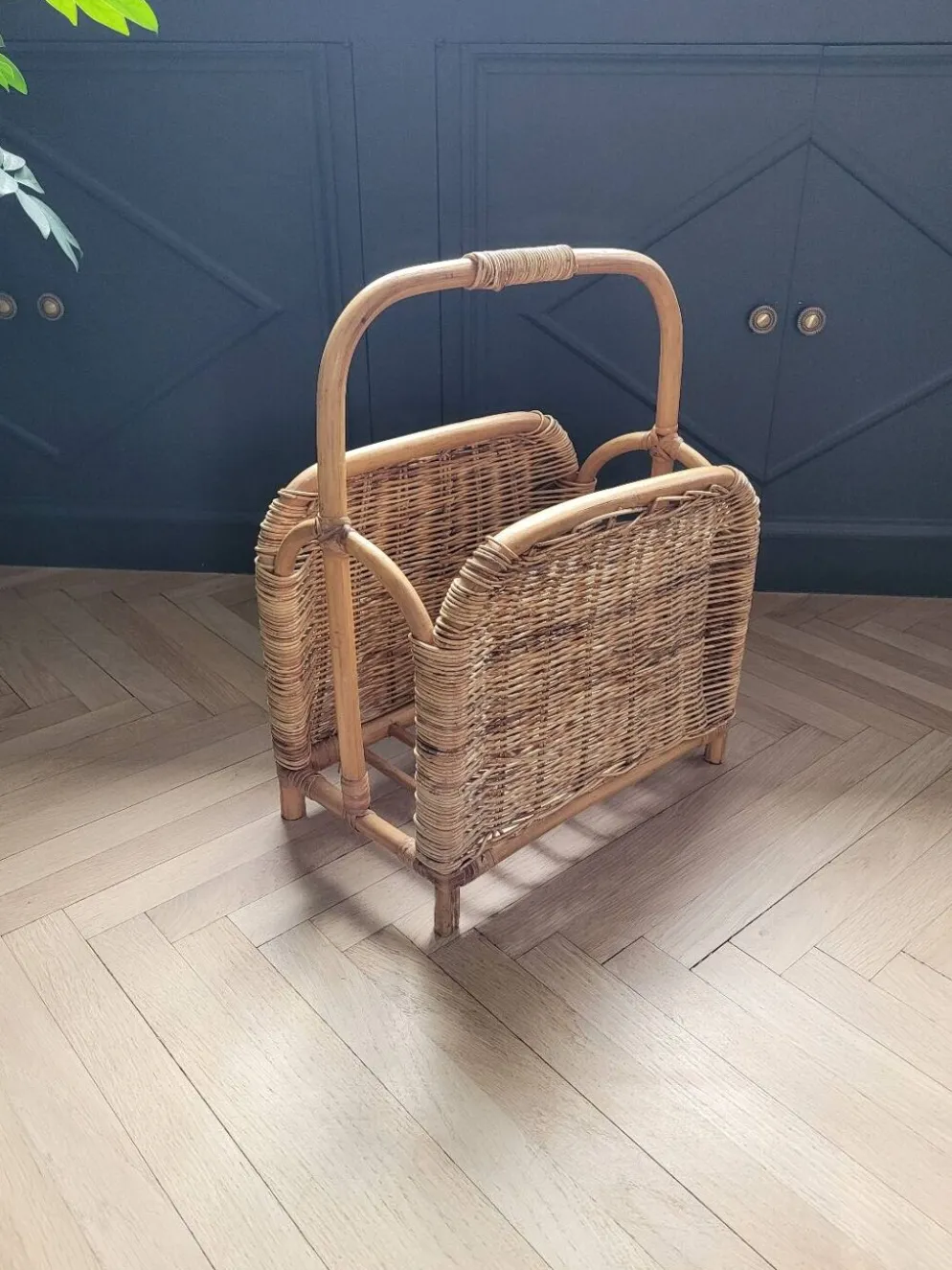 Porte-revues vintage en bambou et rotin