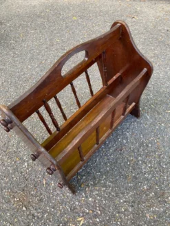 Porte-revues vintage en bois massif style rustique / retro