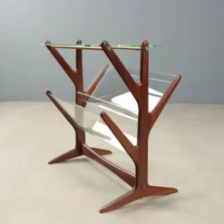 Porte-revues vintage en hêtre, verre et laiton, design Italie années 1950