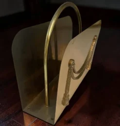 Porte-revues vintage en laiton massif – Décor drapé – Range magazines