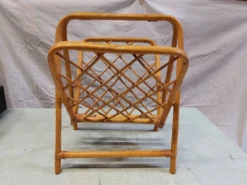 Porte-revue vintage pliable en bambou et rotin - Années 70