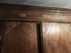 Portes de l'ancienne armoire alsacienne