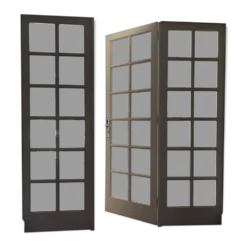 Porte vitrée en triptyque avec trois vantaux à petits carreaux. Vintage