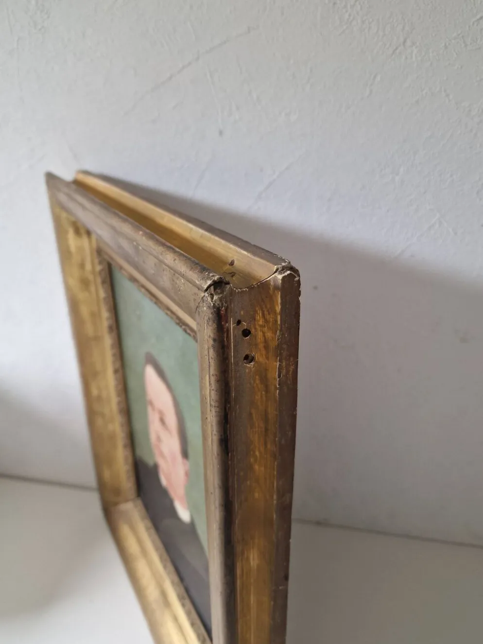 Portrait d'homme ancien cadre doré