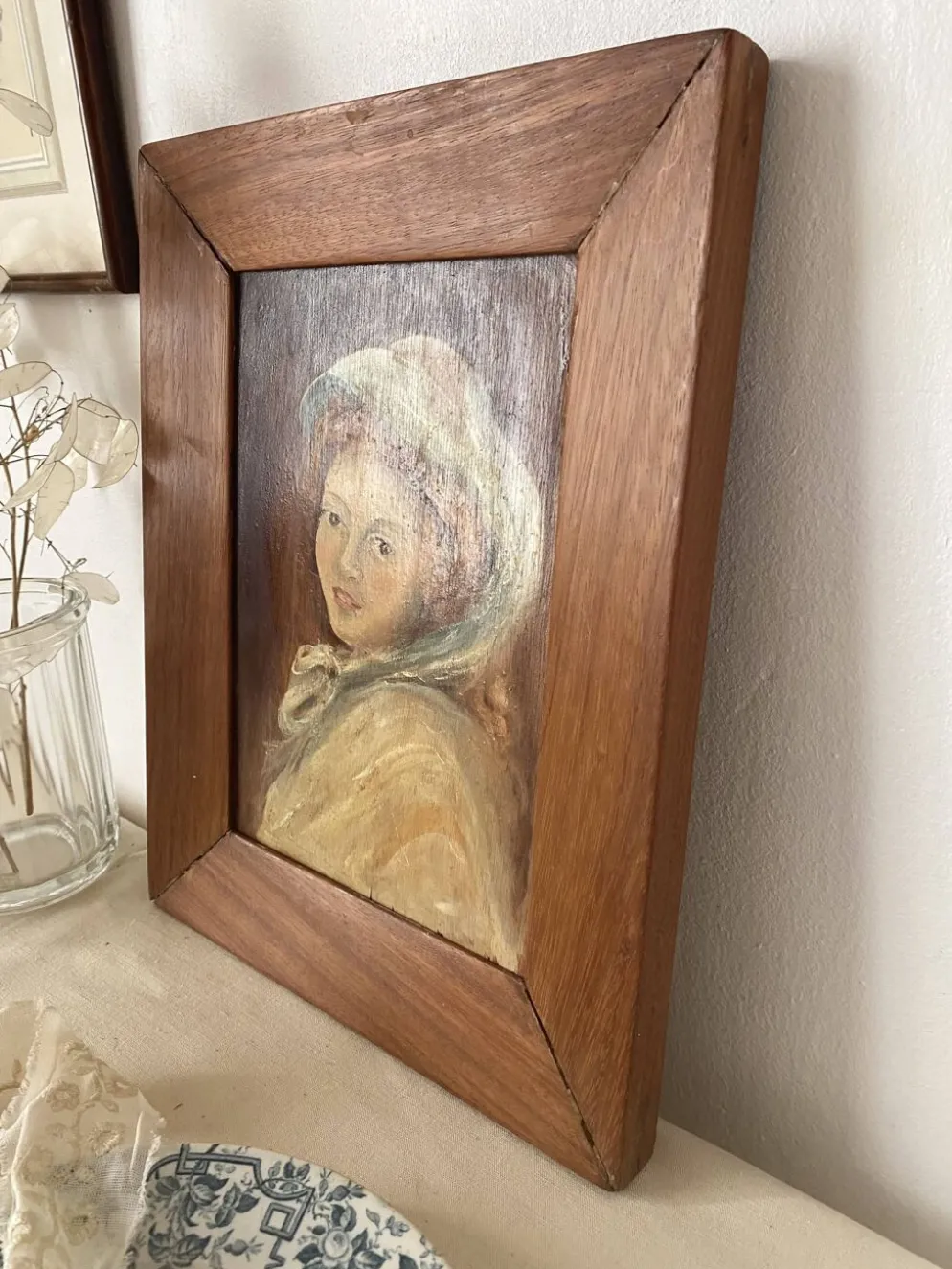 Portrait à l'huile ancien sur bois jeune femme