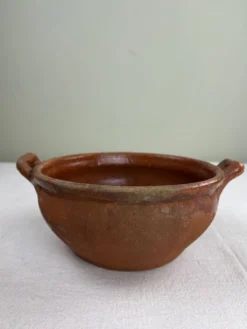 Pot brutaliste