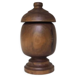 Pot en bois tourné