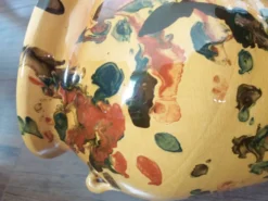 Pot jarre en terre cuite, jaspé, poterie provençale ou catalane à suspendre