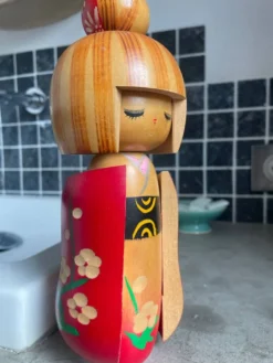 Poupée japonaise Kokeshi