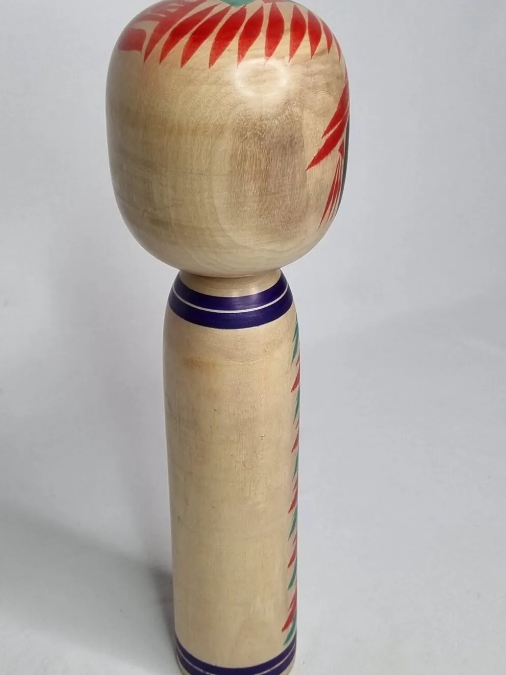Poupée Kokeshi traditionnelle japonaise signée et numérotée, 31 cm, datée de 1964