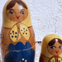 3 Poupées Russes matriochkas