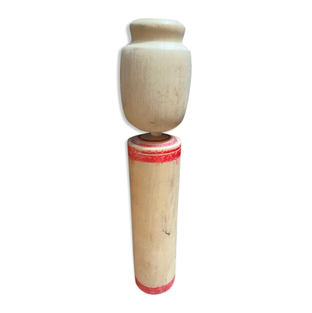 Poupée traditionnelle japonaise kokeshi