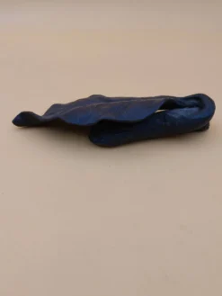presse papier Sculpture en fonte forme de feuille