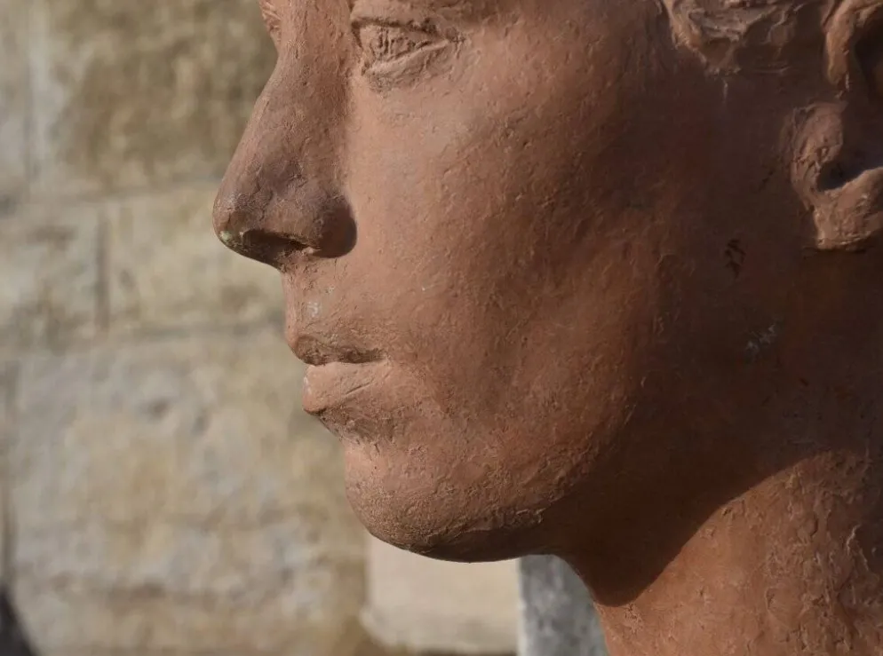 PRYAS, Buste de femme (vers 1935)