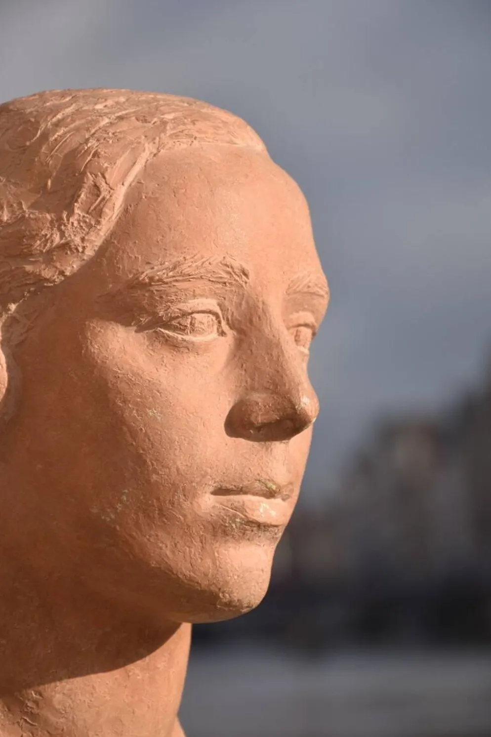 PRYAS, Buste de femme (vers 1935)