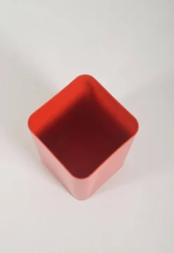 Quadrato 4672 conçu par U.T. Kartell, années 1960.