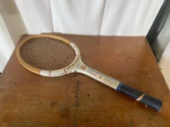 Raquette ancienne tennis montana junior bois vintage