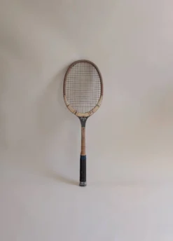 Raquette de tennis vintage