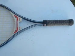 Raquette de tennis vintage "Donnay"