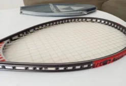 Raquette de tennis vintage Fischer années 70/80