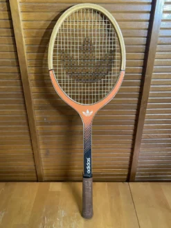Raquette tennis ancienne adidas lady bois + housse adidas vintage #e19
