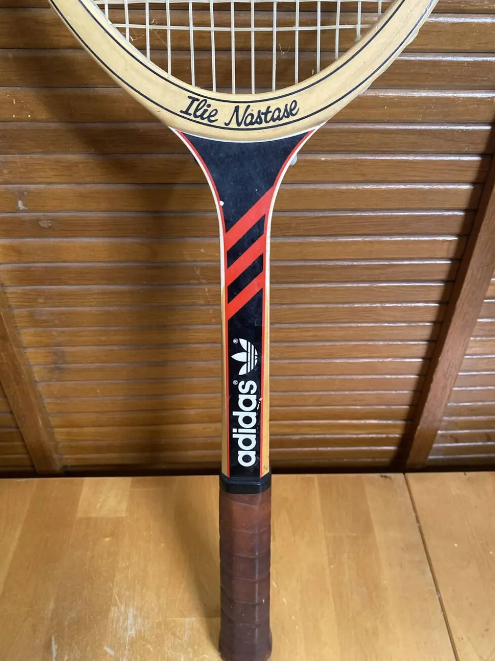 Raquette Tennis Ancienne ADIDAS Ilie Nostase Bois Sport + Housse Vinta