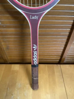 Raquette tennis ancienne adidas lady bois + housse vintage #e199