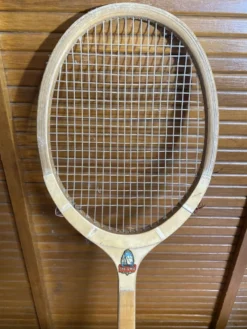 Raquette tennis ancienne challenge bois sport vintage