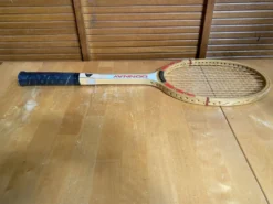 Raquette Tennis Ancienne DONNAY Trophy Bois Sport Vintage #E224