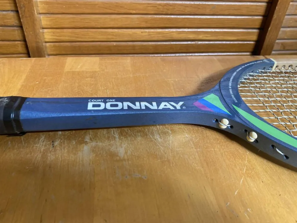 Raquette tennis ancienne donnay court one bois sport vintage