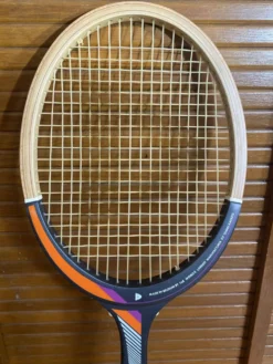 Raquette tennis ancienne donnay smasher pro bois + housse donnay vinta