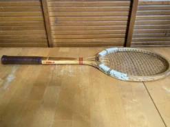 Raquette tennis ancienne dunlop maxply bois + protection sport vintage