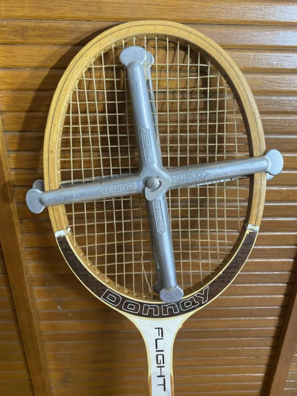 Raquette tennis ancienne dunlop flight bois + protection zéphyr vintag