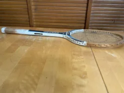 Raquette tennis ancienne dunlop saphir bois + housse dunlop vintage #e