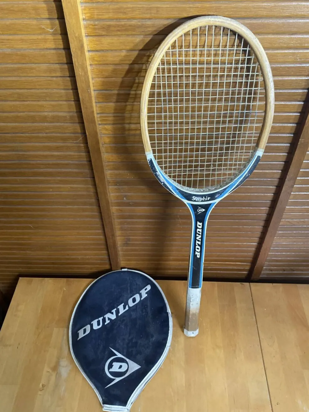 Raquette tennis ancienne dunlop saphir bois + housse dunlop vintage #e