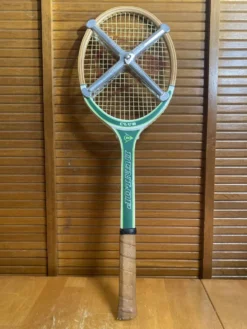 Raquette tennis ancienne dunlop club bois + protection zéphyr vintage