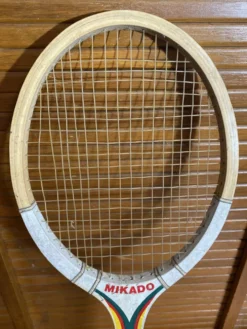 Raquette tennis ancienne mikado promodel bois sport vintage