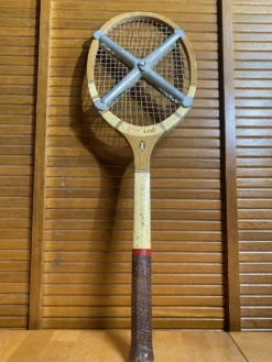 Raquette Tennis Ancienne ROYAL CLUB Pinguin Bois SportVintage #E221