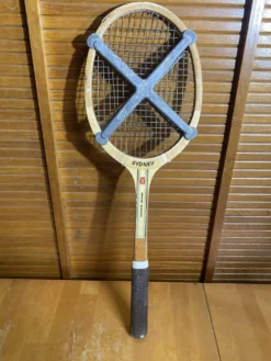 Raquette Tennis Ancienne SYDNEY Georges DENIAU Bois + DYNA Metaly Vint